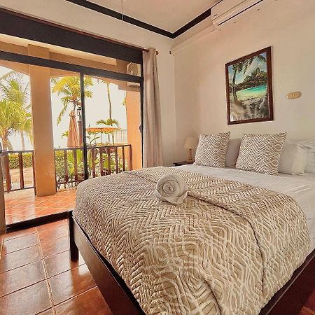 The Backyard Beachfront Hotel Jacó Екстериор снимка